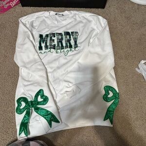 Festive White and Green Sweatshirt with Bow Accents